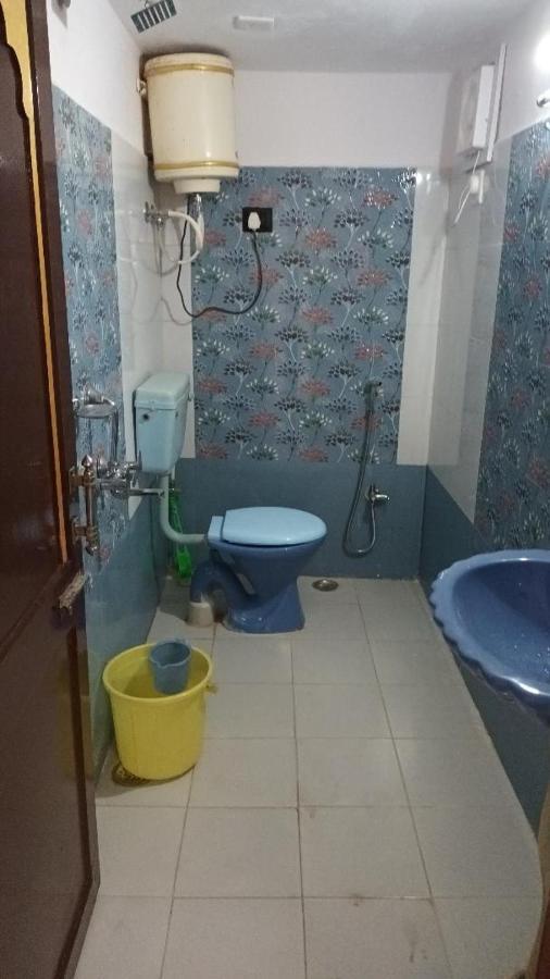 Jag Niwas Guest House & Pure Veg Restaurant Udaipur Exterior photo